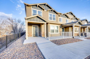 Stunning View Townhome Near Dtwn Colorado Springs